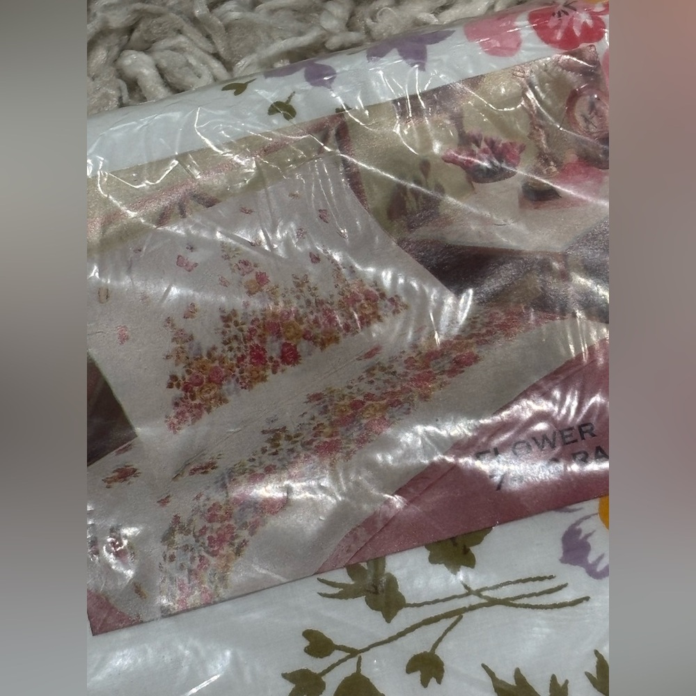 Vintage Floral Print Sheet Twin 72 X 108 - Picture 4 of 7